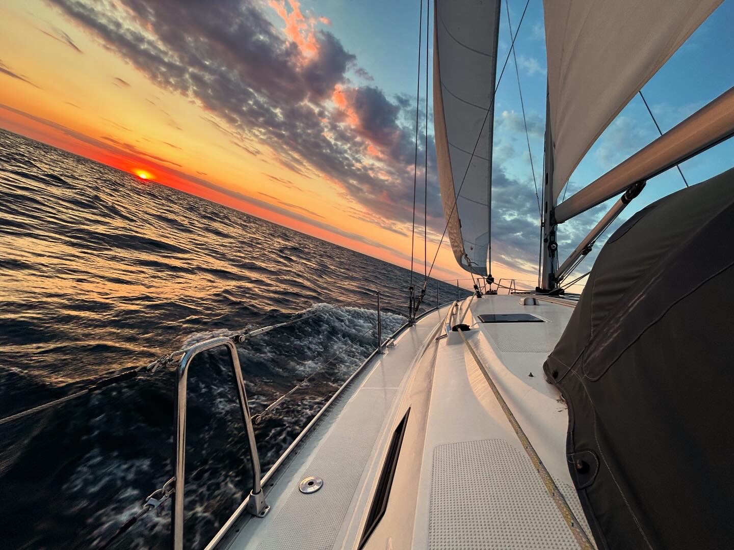 Lissy IV unter Segeln